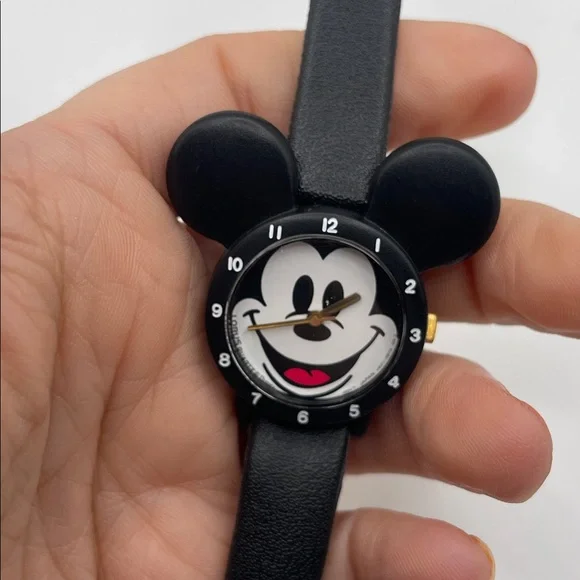 Vintage Black Mickey Mouse Watch - Picture 1 of 5
